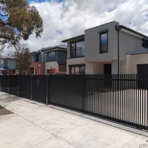 Automatic Sliding Gate With Blade Fencing